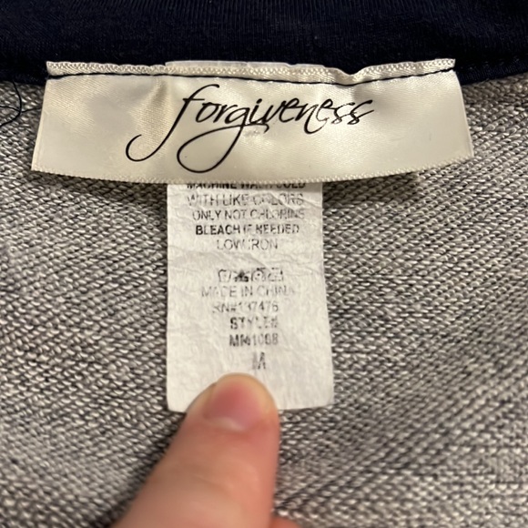 NWOT Forgiveness Open Front Knit Waterfall Sweater Cardigan Sz Medium Navy Blue - Picture 3 of 6